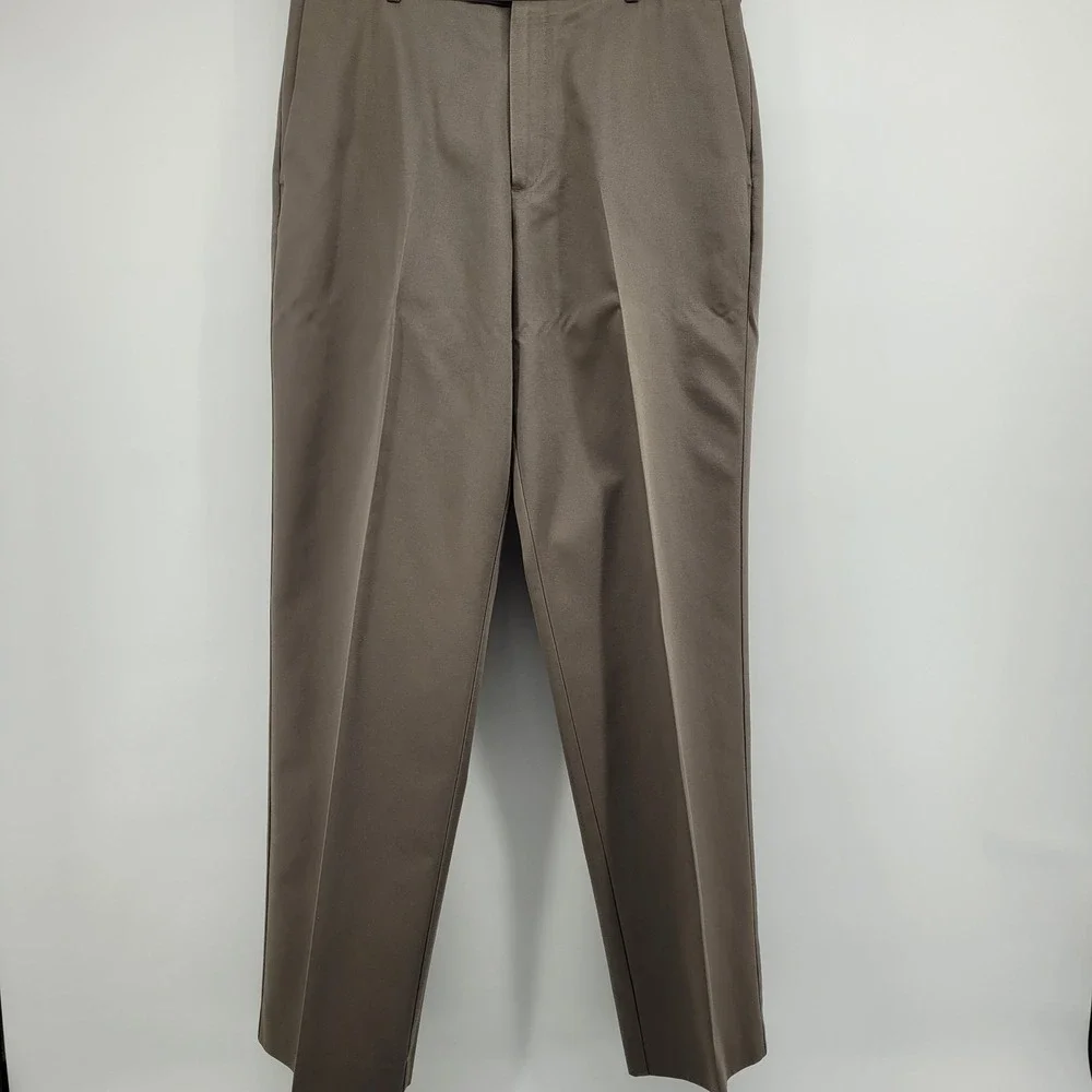 Dockers Premium Never Iron Chinos Mens 34x34 Brown Relaxed Fit Flat Front Office